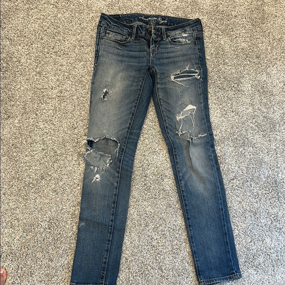 American Eagle Outfitters Distressed Skinny Jeans in Dark Blue